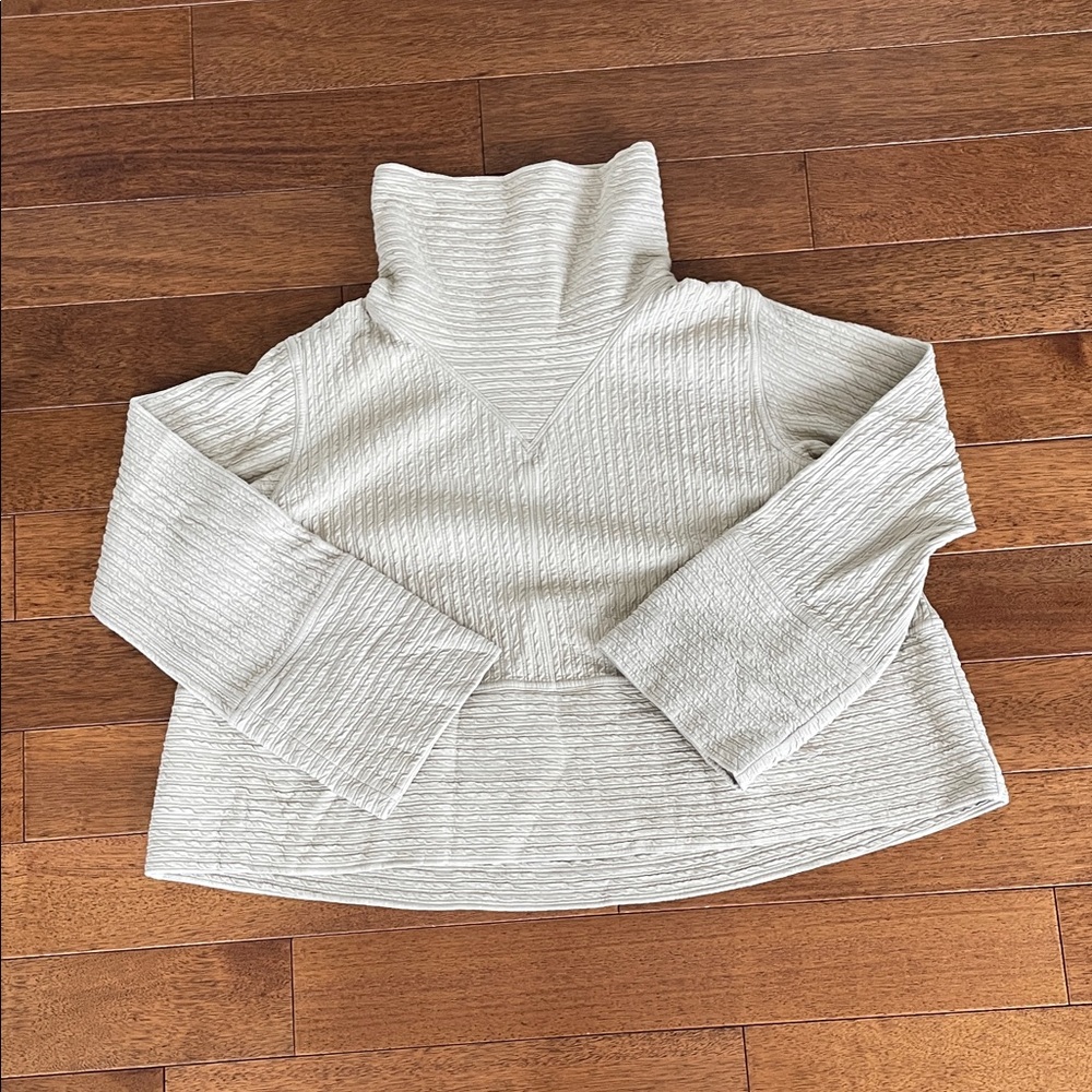 Lululemon Tan Turtleneck Sweatshirt